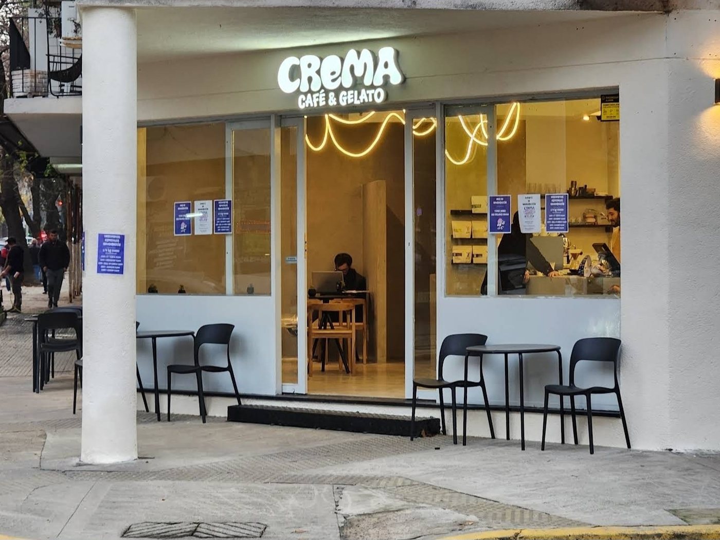Fachada de Crema Belgrano